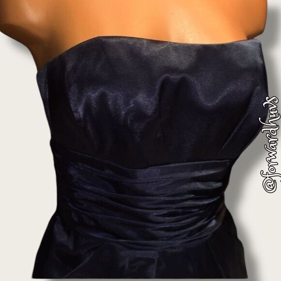 Strapless Blue Satin-Like Mini Dress with Pockets – Size 2 - Picture 13 of 13